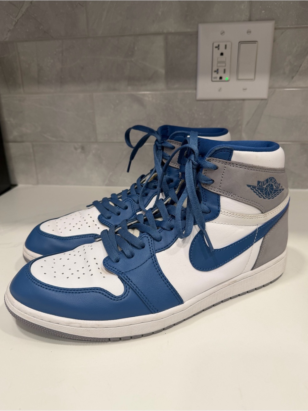 Nike Men's High-Top Sneakers in Blue, White & Gray